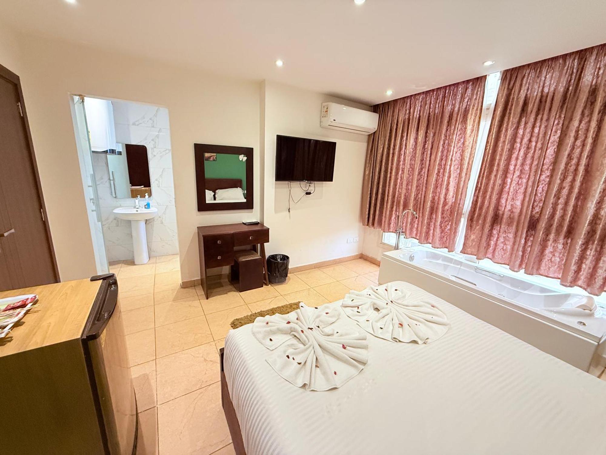 King Khafren View Inn Kafrat al Jabal Екстер'єр фото