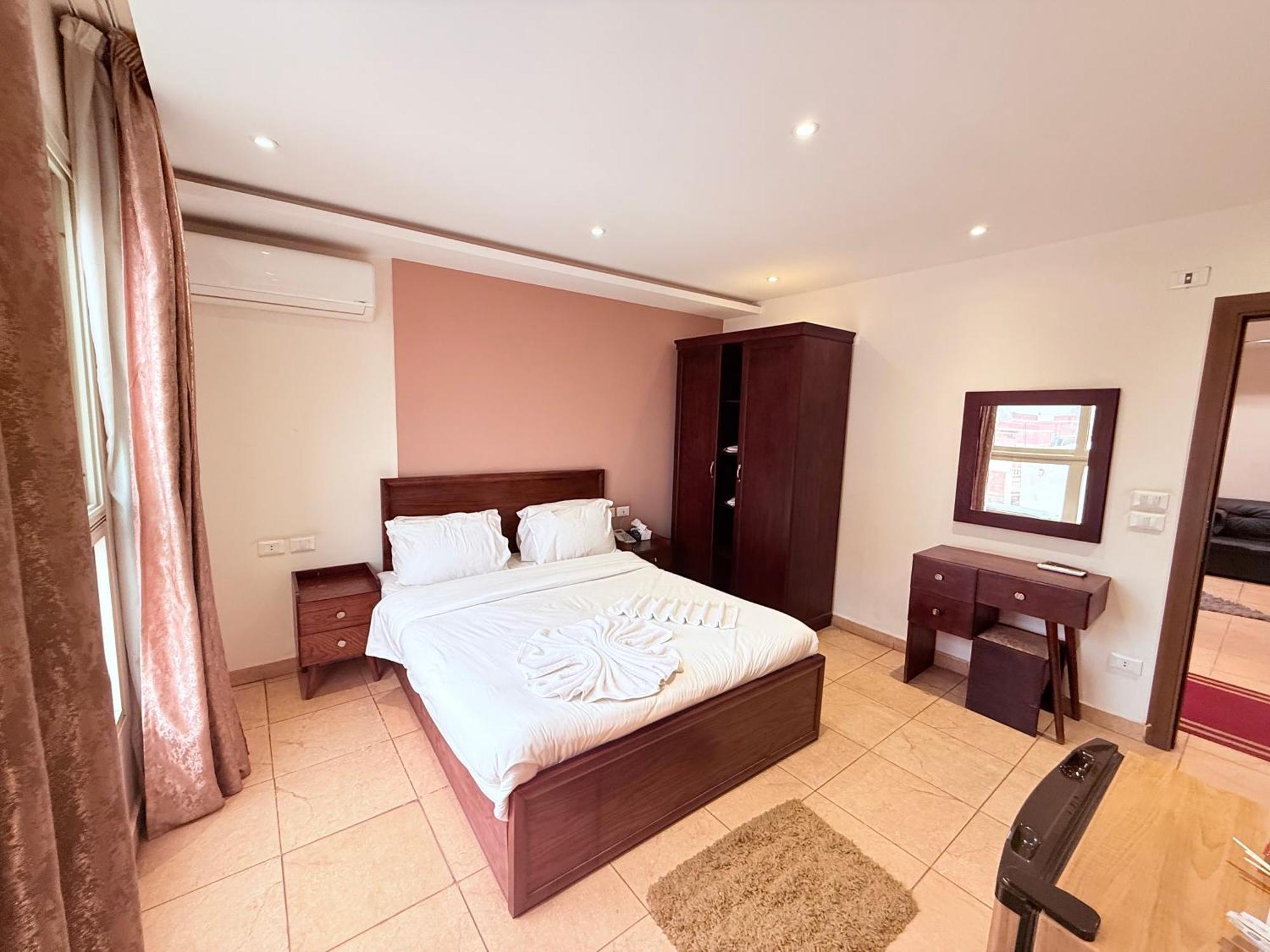 King Khafren View Inn Kafrat al Jabal Екстер'єр фото